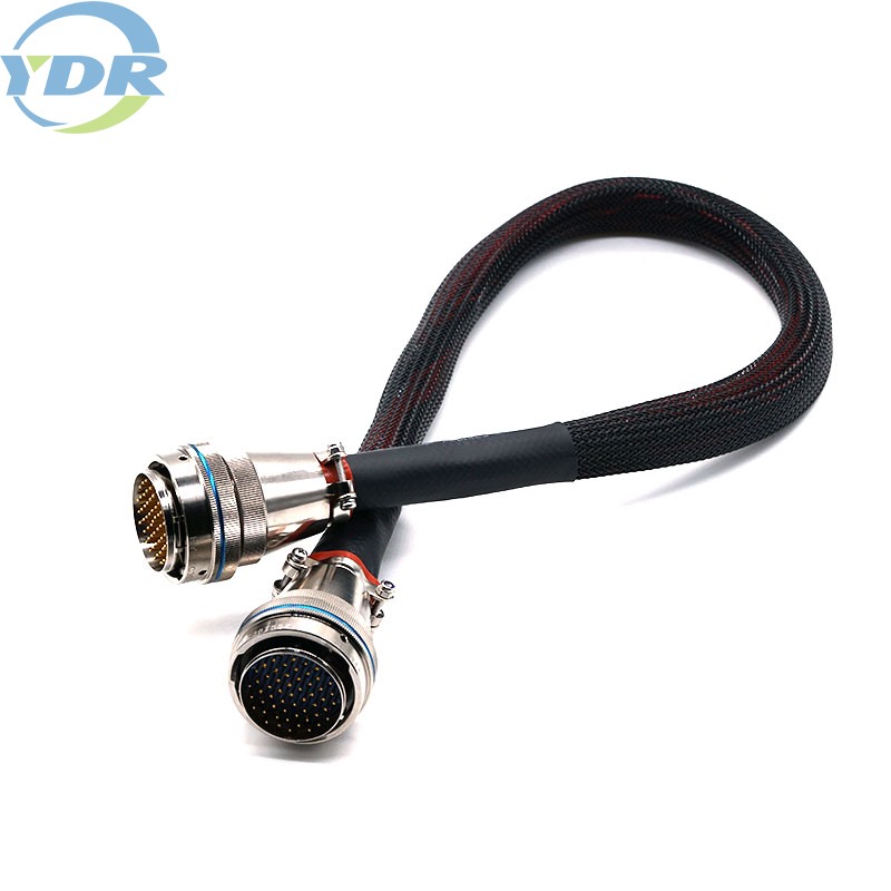 Quae sunt partes filum connectoris?